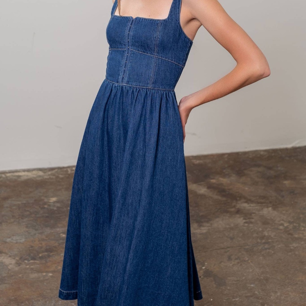 Denim & Dresses LIVE Show